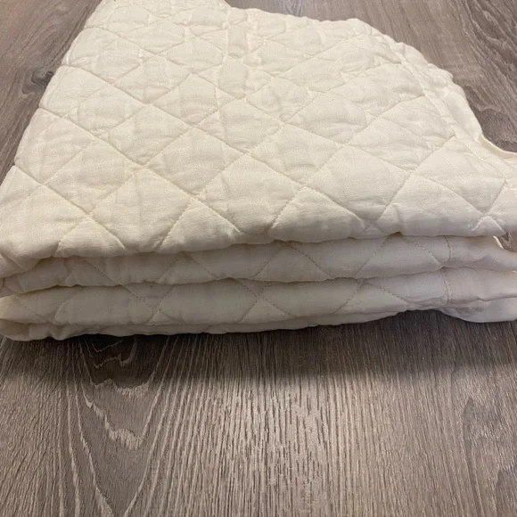 Pottery Barn Belgian Flax Linen Diamond Quilted Euro Shams - Classic Ivory - Picture 14 of 14